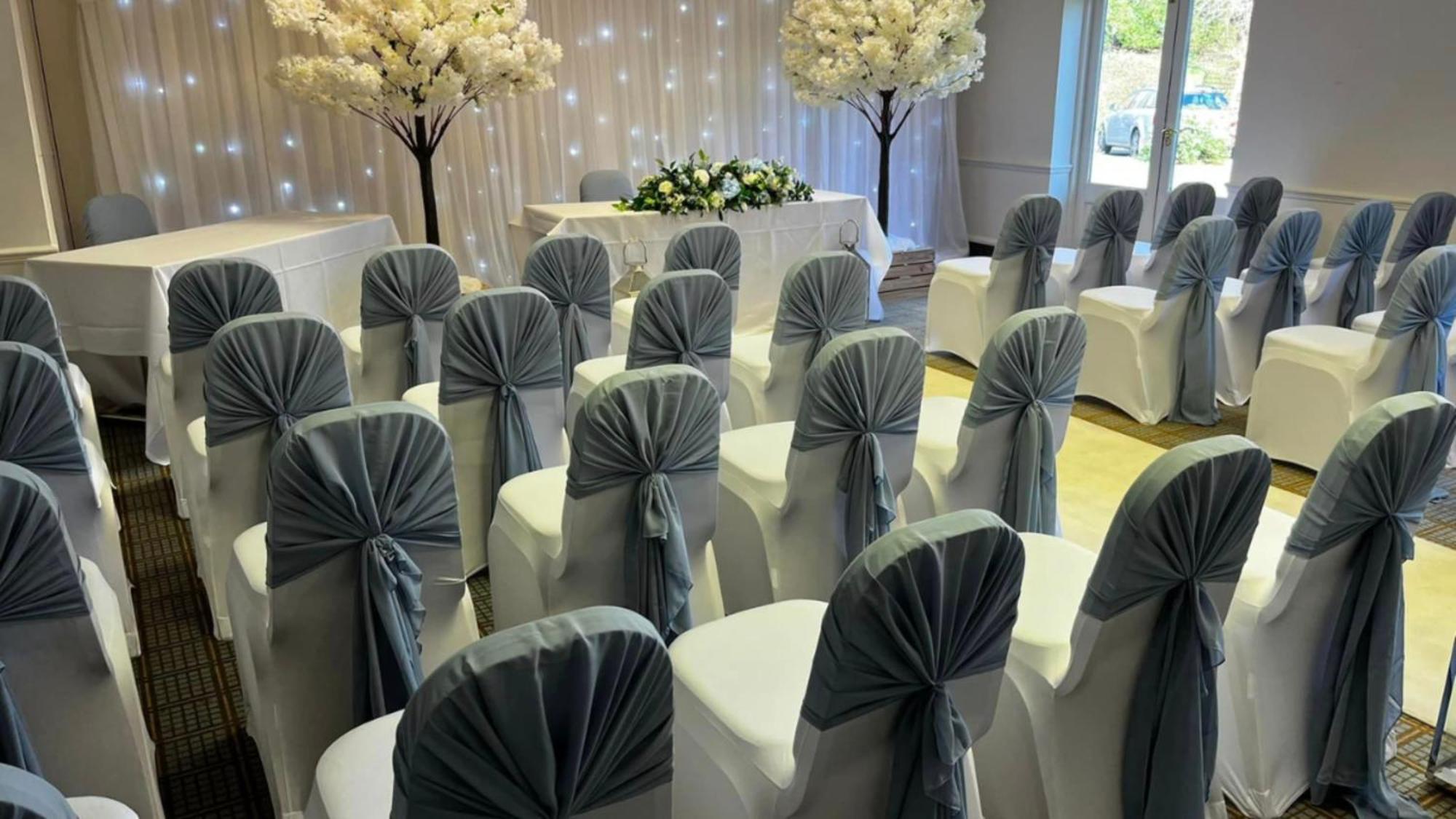 Holiday Inn Colchester By Ihg Exterior foto