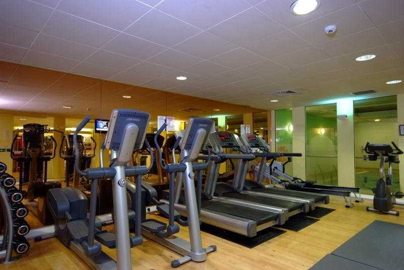 Holiday Inn Colchester By Ihg Exterior foto